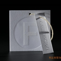 服裝吊牌、掛牌、絲印布吊牌、皮質吊牌、防偽吊牌、